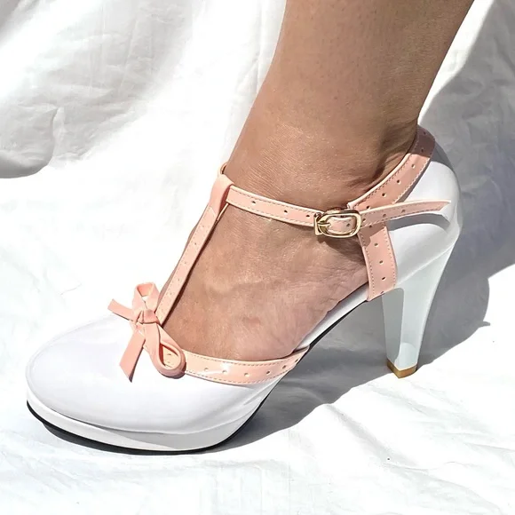 Mary Jane Pinup T-Strap Chunky High Heels Platform Round Toe Pumps & Bow Size 9 - Picture 1 of 16